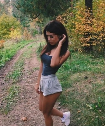 Живу в Москве и готова подарить тебе незабываемые моменты наслаждения. Мои услуги разнообразны: классический секс, оральные ласки, анальный секс, эротический массаж. При встрече смотришь в мои глаза и забываешь о реальности. Мои клиенты говорят, что со мной время останавливается. Залипнуть на фото и отличаясь от других? Жми, записывайся! Легкое путешествие в мир наслаждений гарантировано! 😉 🌟 4806, 22 года