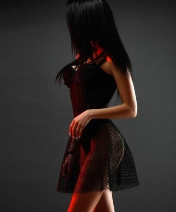 Строптивая и игривая девушка приглашает на чашечку кофе в уютный часовне. Готова исполнить любые твои желания и фантазии. Конфиденциально и без обязательств. 5456, 21 год